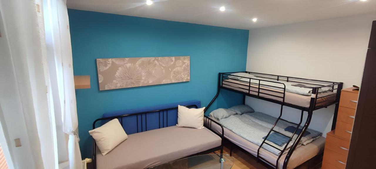 Blue Apartment In City Center, Best Location Bratislava Exterior photo