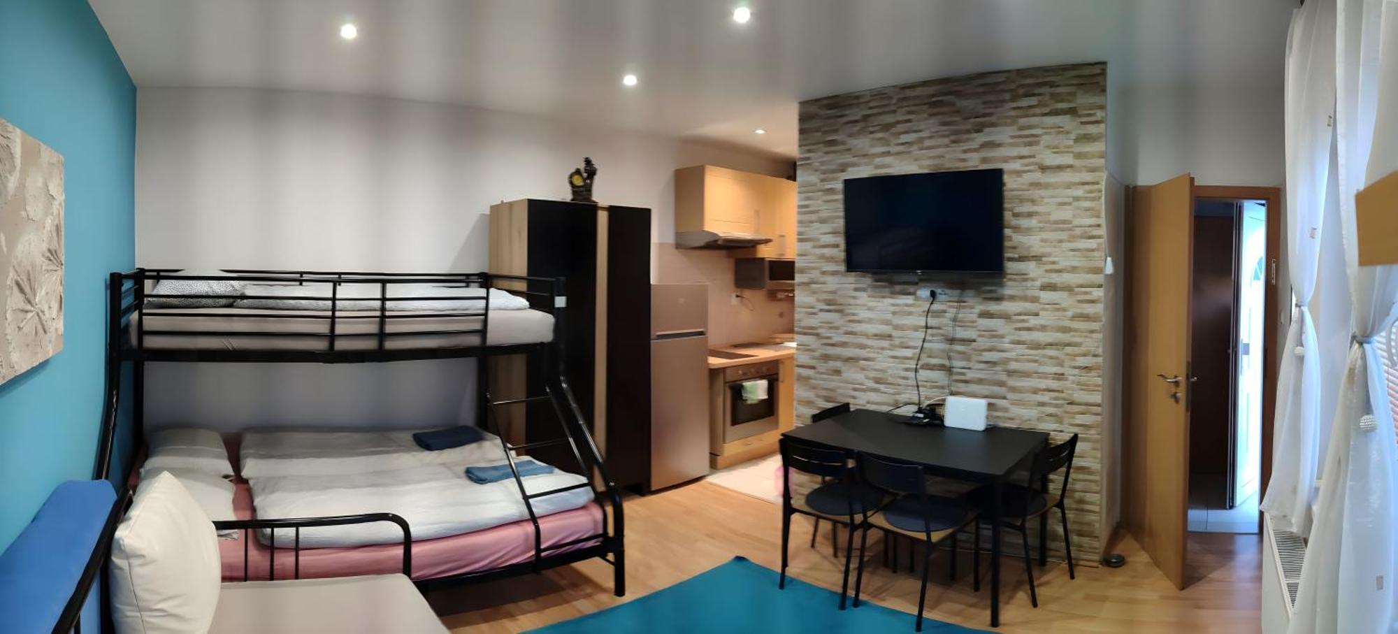 Blue Apartment In City Center, Best Location Bratislava Exterior photo